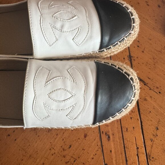 Cute Canvas White/Black Cap Toe Espadrille Slip -On Flats Sz 8 #05 - Picture 7 of 10